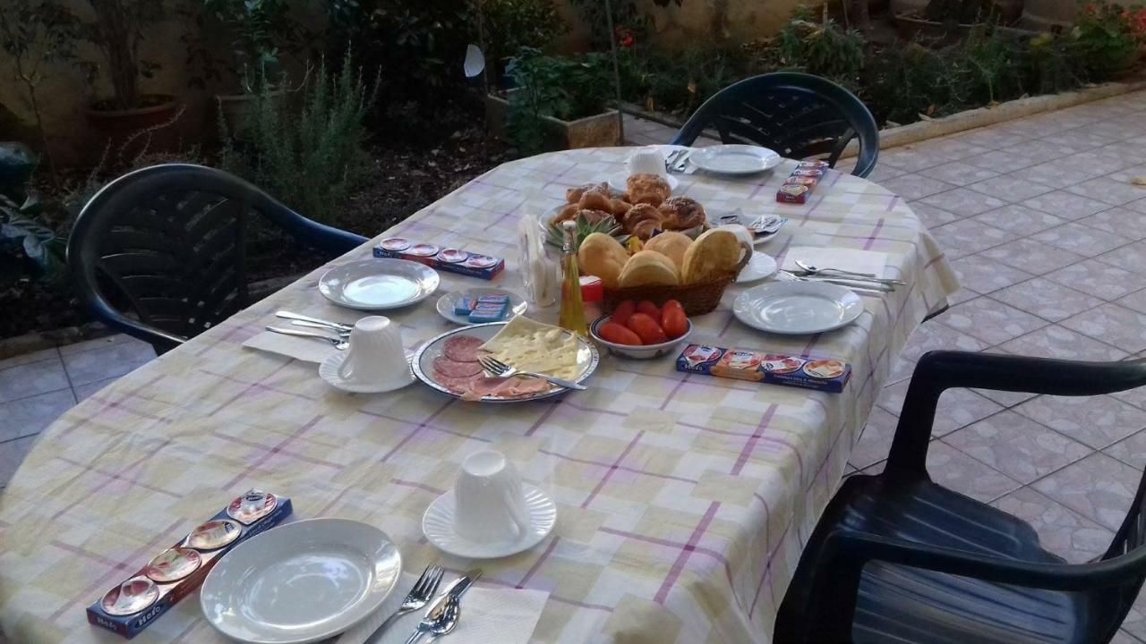 Bed And Breakfast Hibiscus Alghero Exteriér fotografie